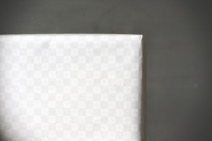 ダミエ柄包装紙